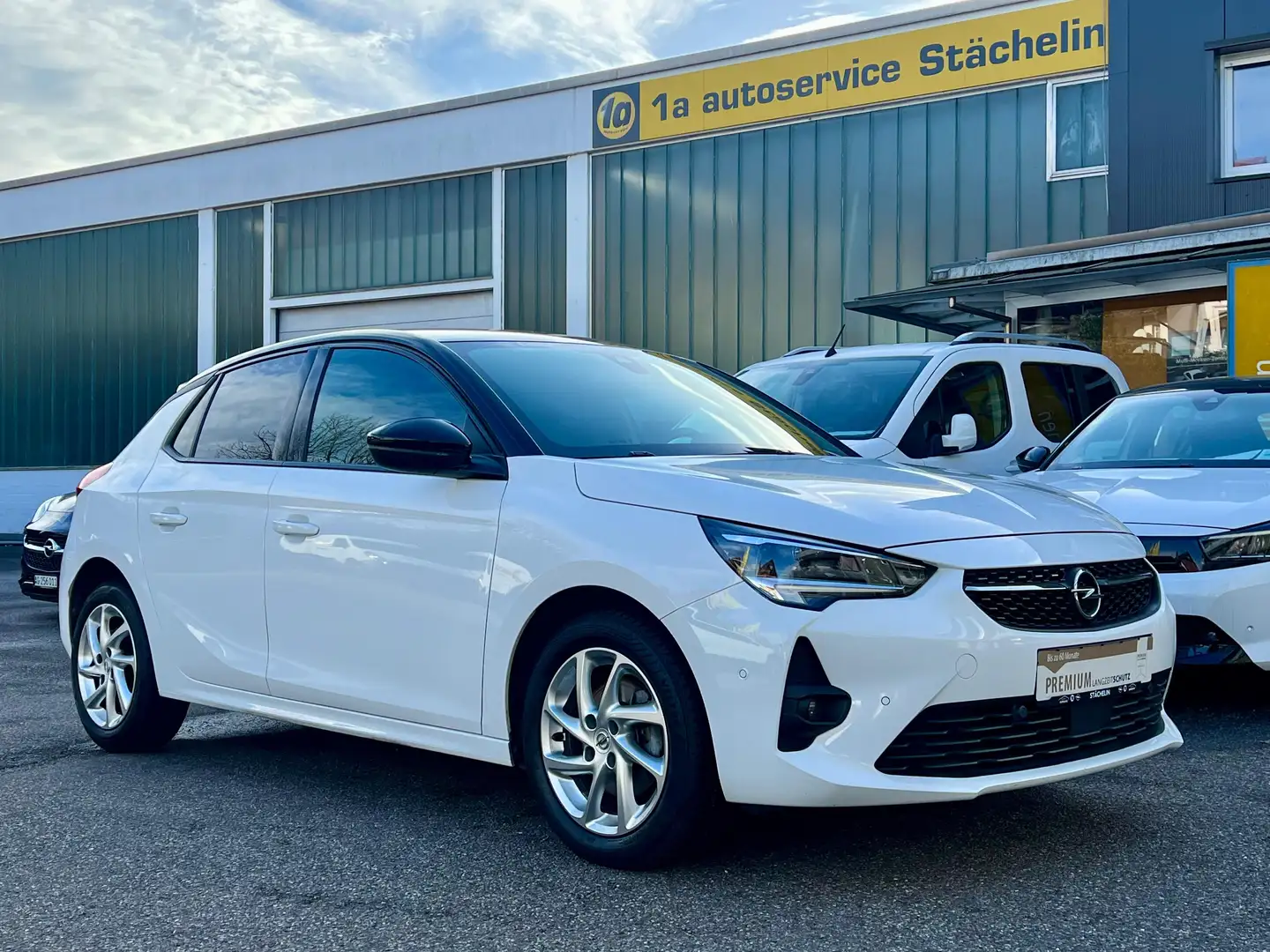 Opel Corsa F 1.2T GS Line,S&LHZ,RKAM,DAB,ALU,ALLW,PDC Weiß - 2