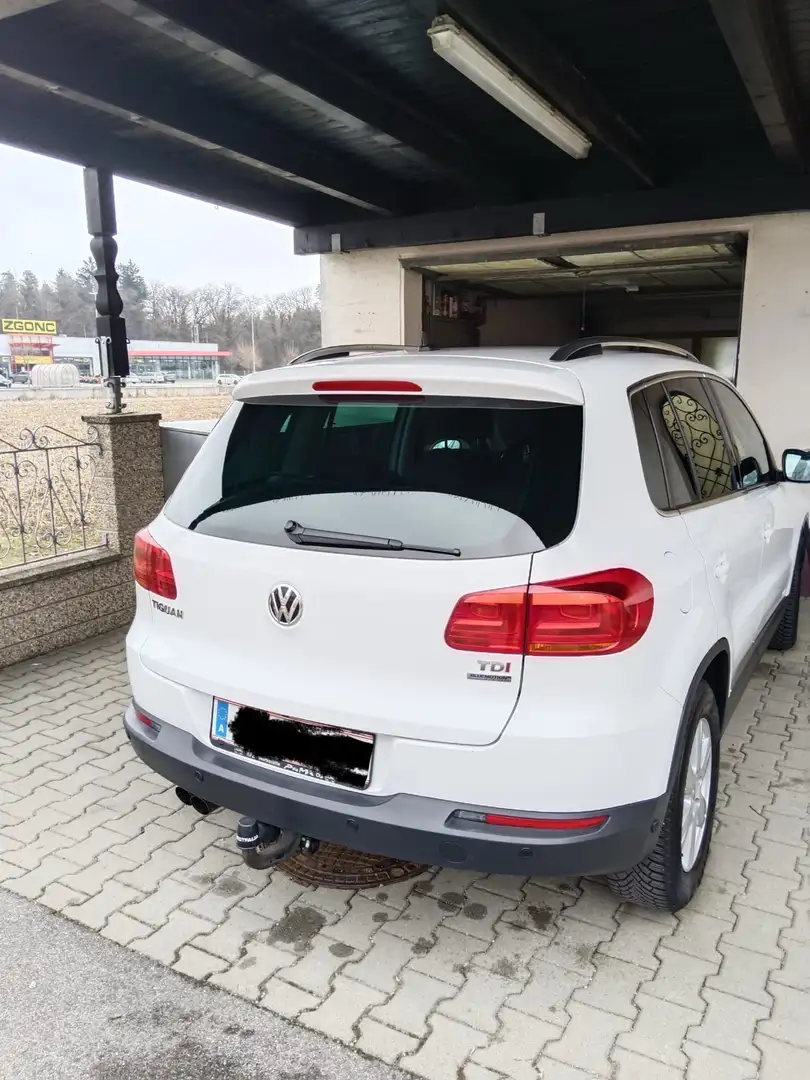 Volkswagen Tiguan 2,0 TDI Karat BMT Weiß - 2