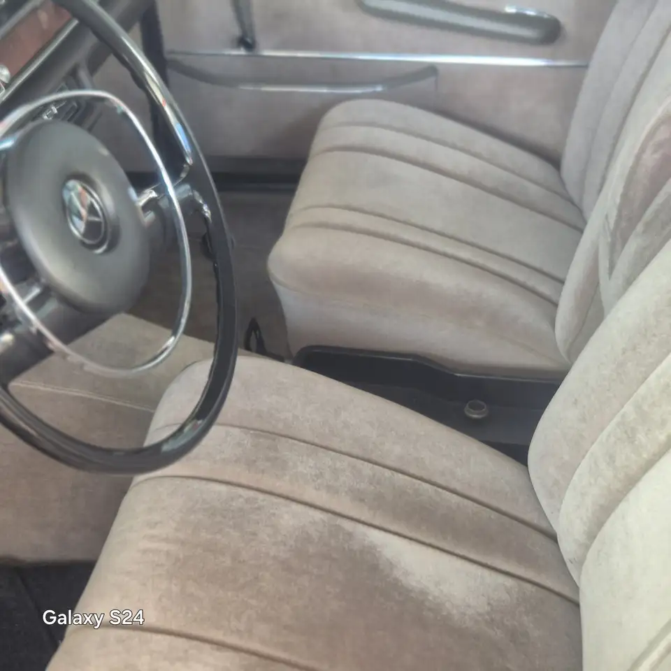 Mercedes-Benz 280, foto 3