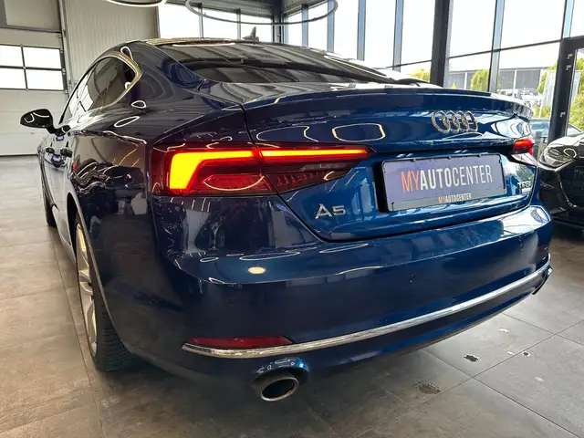 Audi A5 view 5