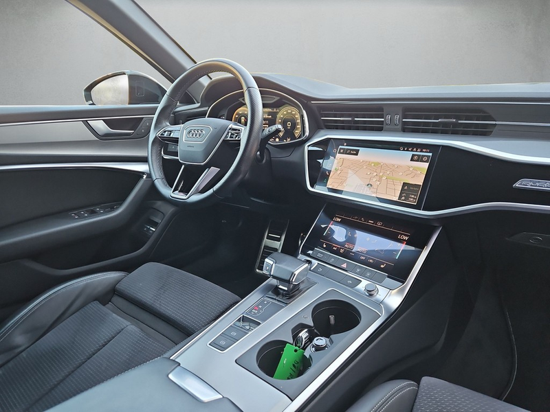 Audi A6 Avant sport 55 TFSI e quattro S tronic S line — photo 7
