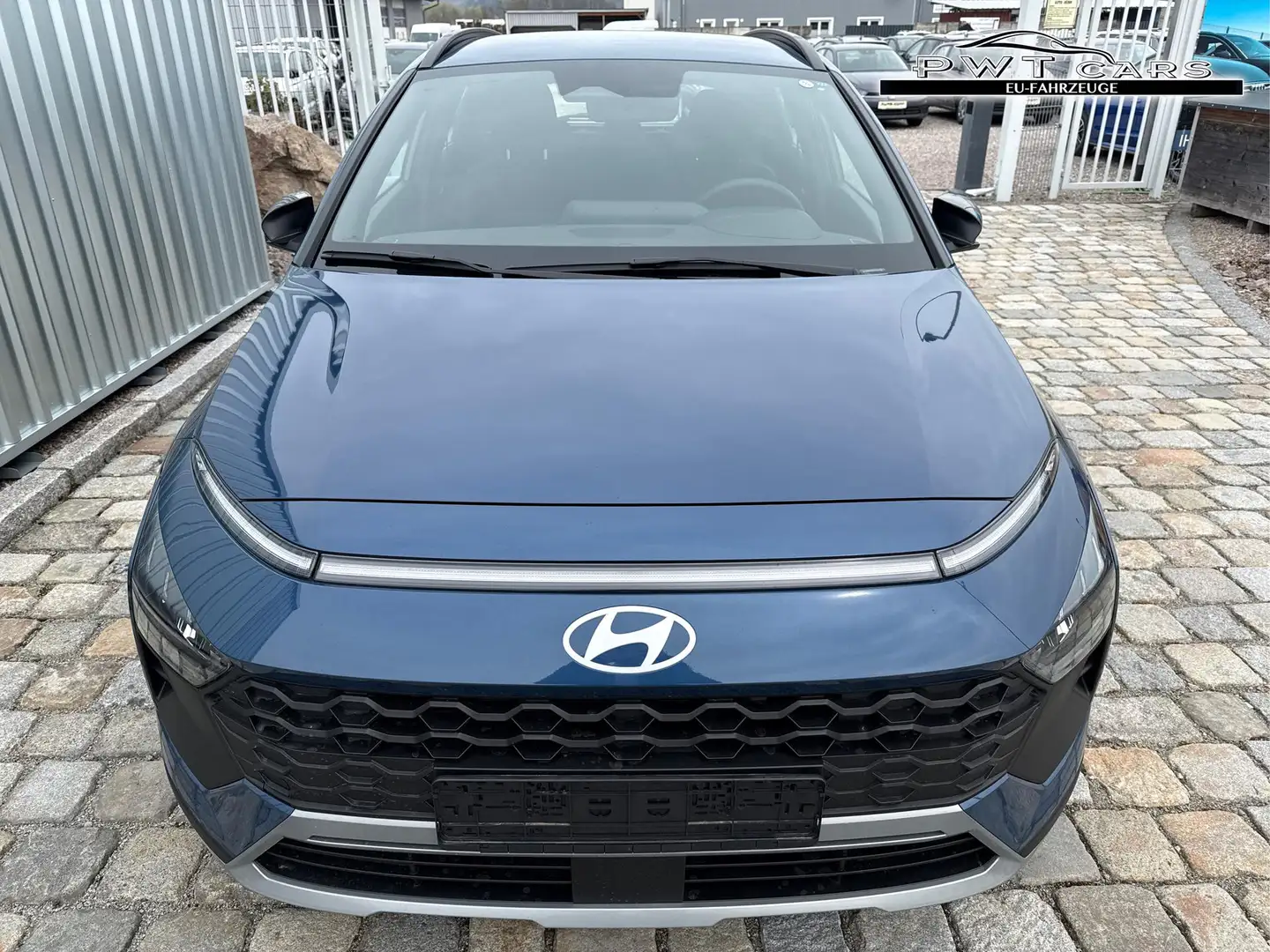 Hyundai BAYON GO PLUS! 1.0 T-GDI 66 kW (90 PS) DCT7 -PDC-Kam... Blau - 2