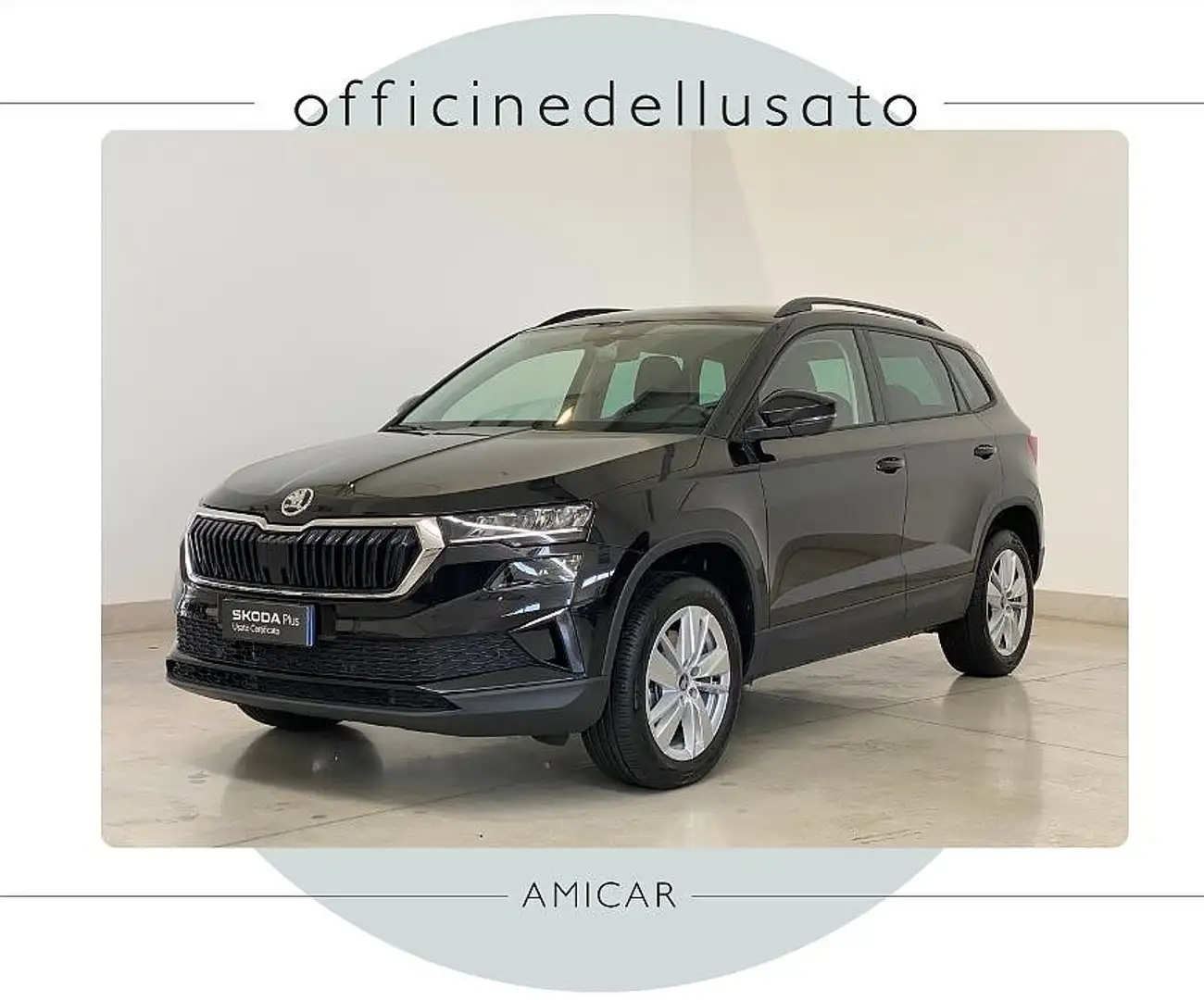 Skoda Karoq 2.0 TDI SCR DSG Selection Zwart - 1