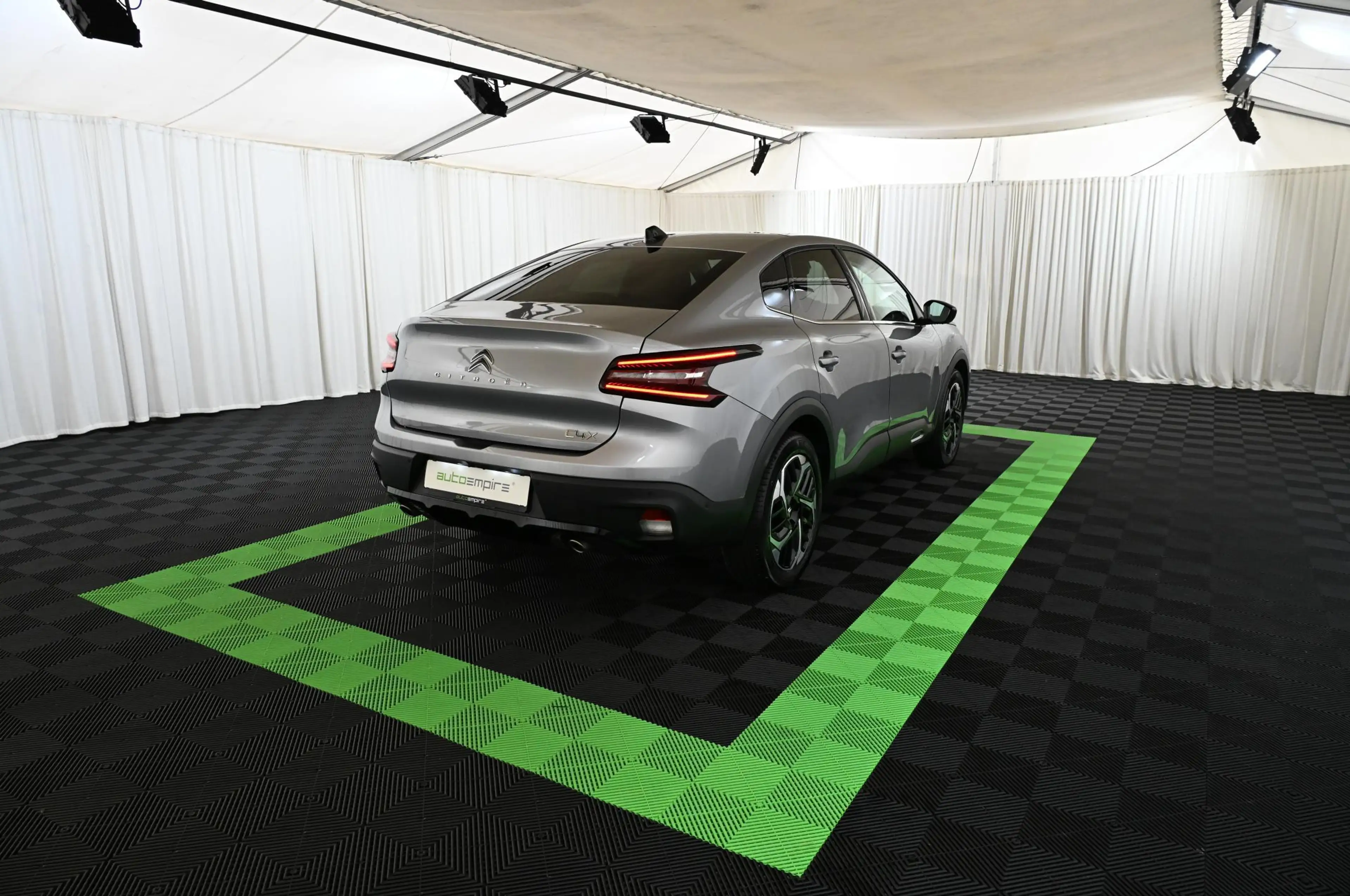 Citroen C4 X 1.2 PT EAT8 130 MAX LED/NAV/SOUND/PANO/H-UP/18 — photo 5