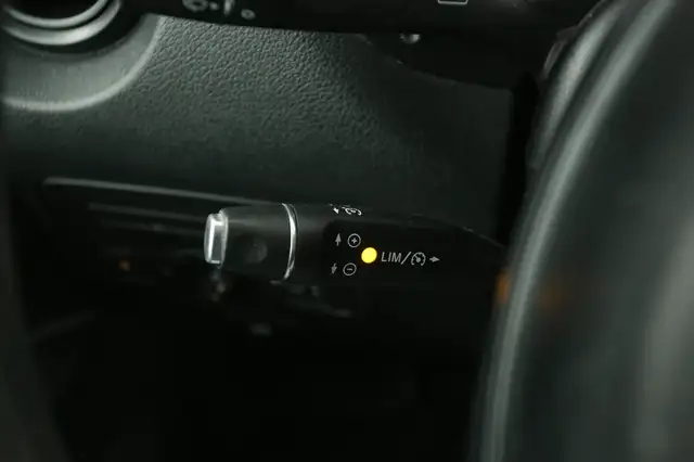 Mercedes-Benz Vito view 13