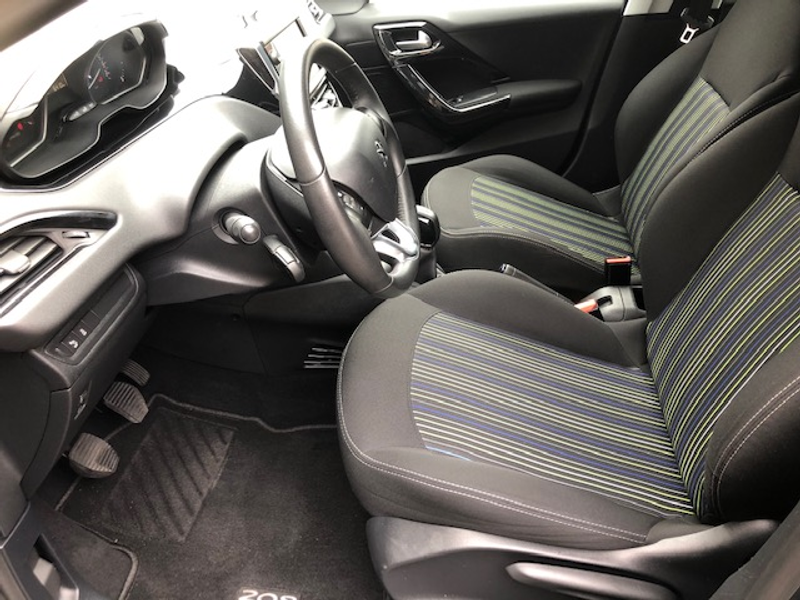 Peugeot 208 1.2 VTI Pure Tech Navigatie — photo 7
