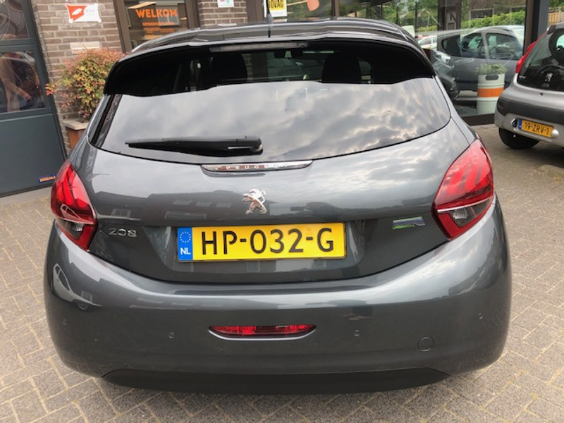 Peugeot 208 1.2 VTI Pure Tech Navigatie — photo 3