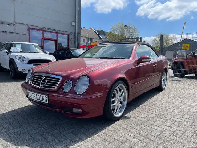 Mercedes-Benz CLK main image