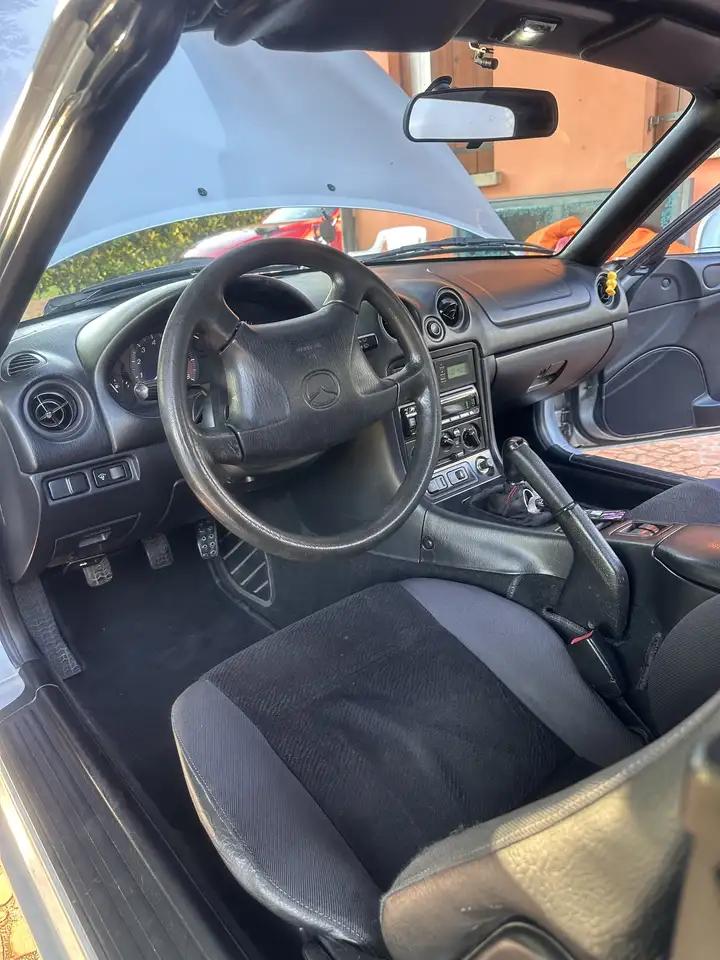 Mazda MX-5 1.6i 16v, foto 9