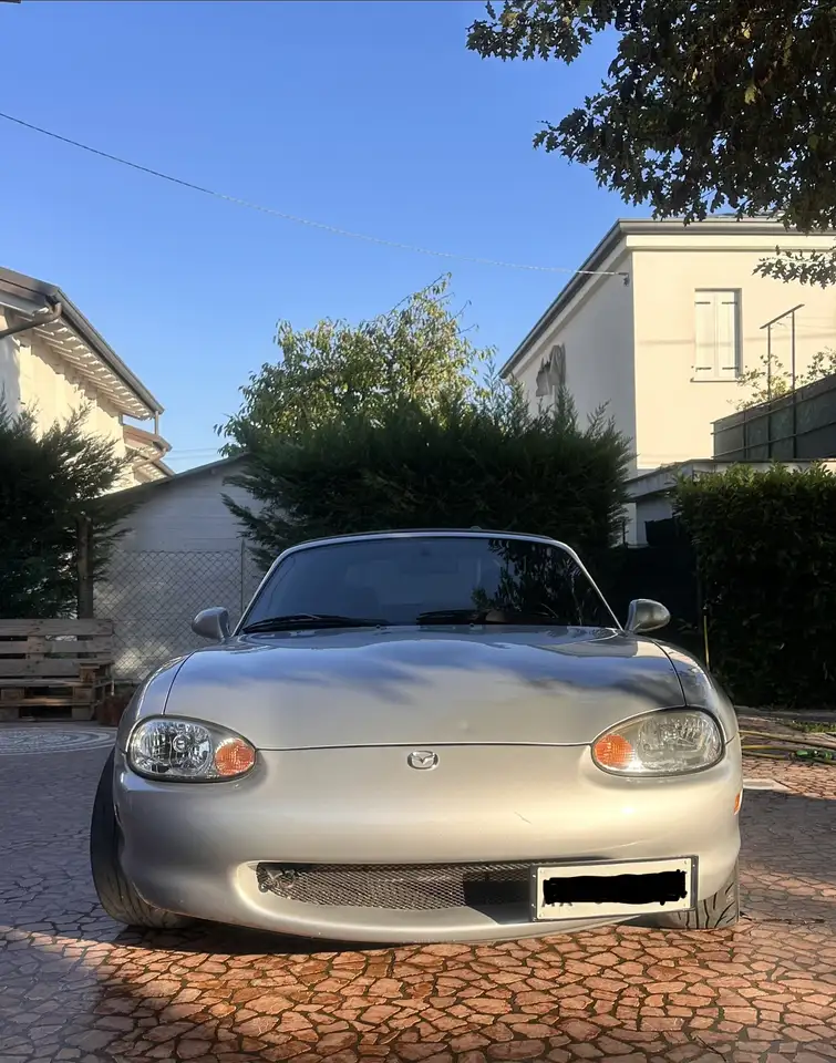 Mazda MX-5 1.6i 16v, foto 6