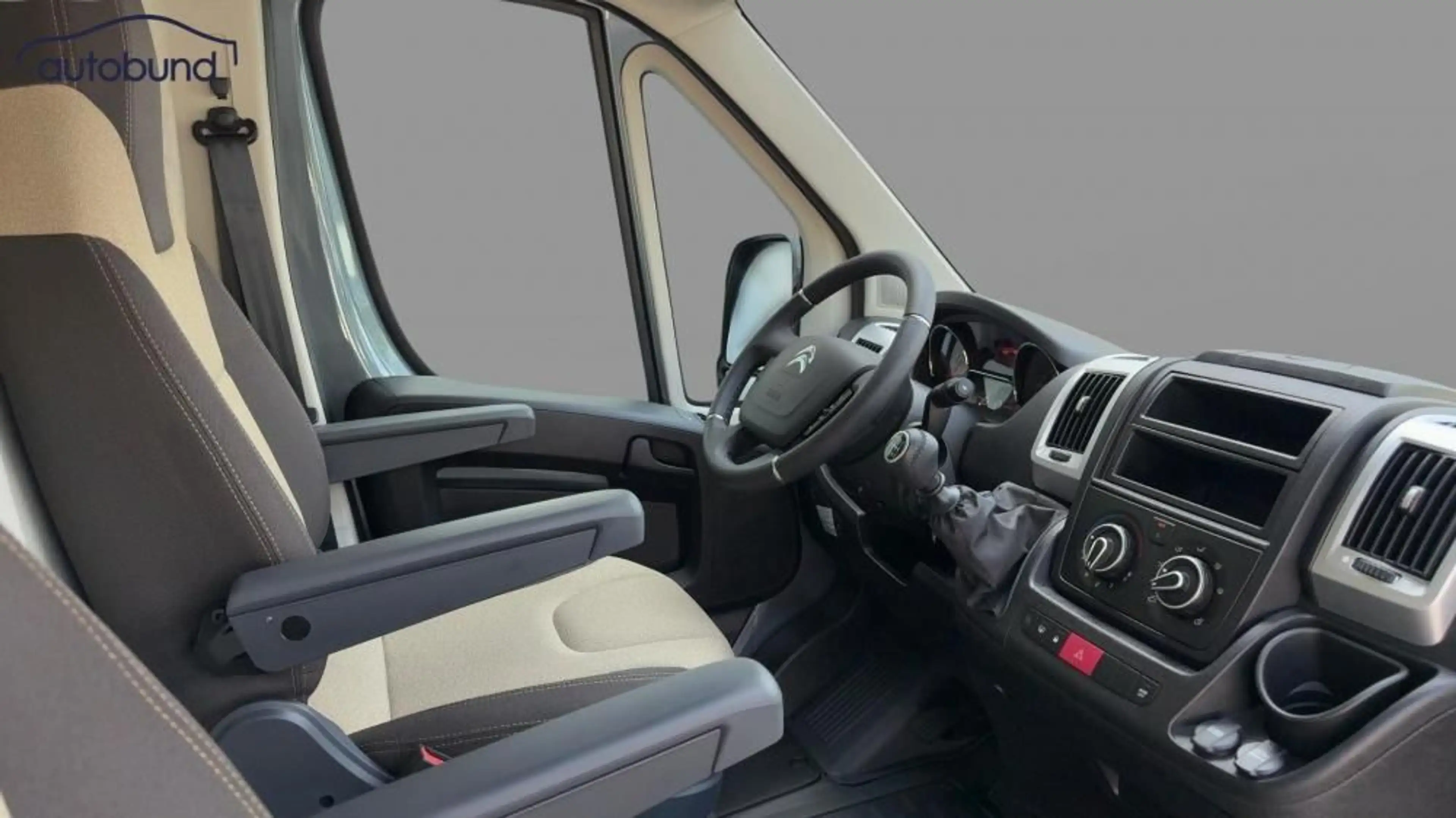 Citroen Jumper III 33 2,2 BlueHDI L2H2 PDC sofort — photo 5