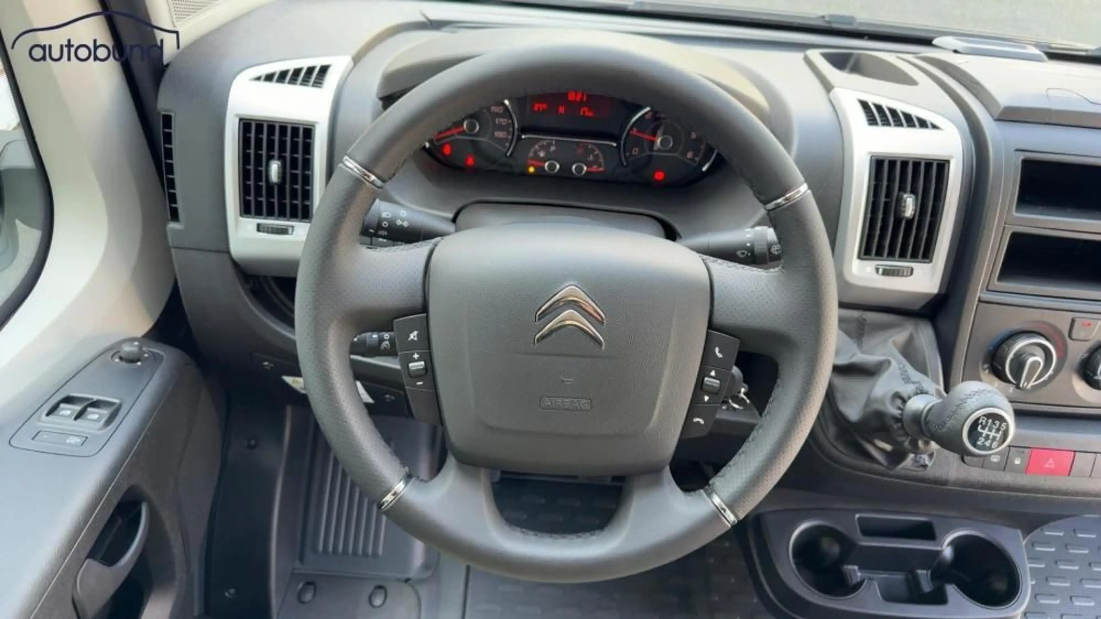 Citroen Jumper III 33 2,2 BlueHDI L2H2 PDC sofort — photo 10