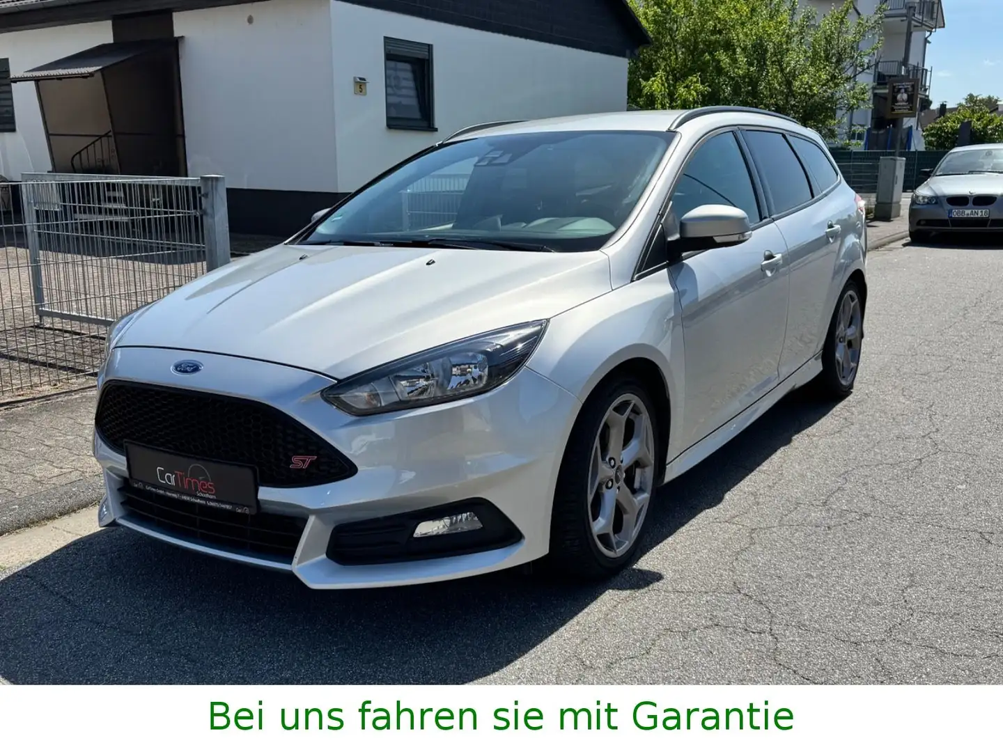 Ford Focus Turnier ST/Lenk.Heizung/Recaro/ Zilver - 1