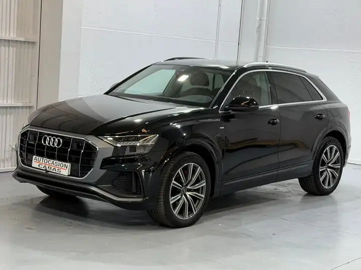 Audi Q8 2023