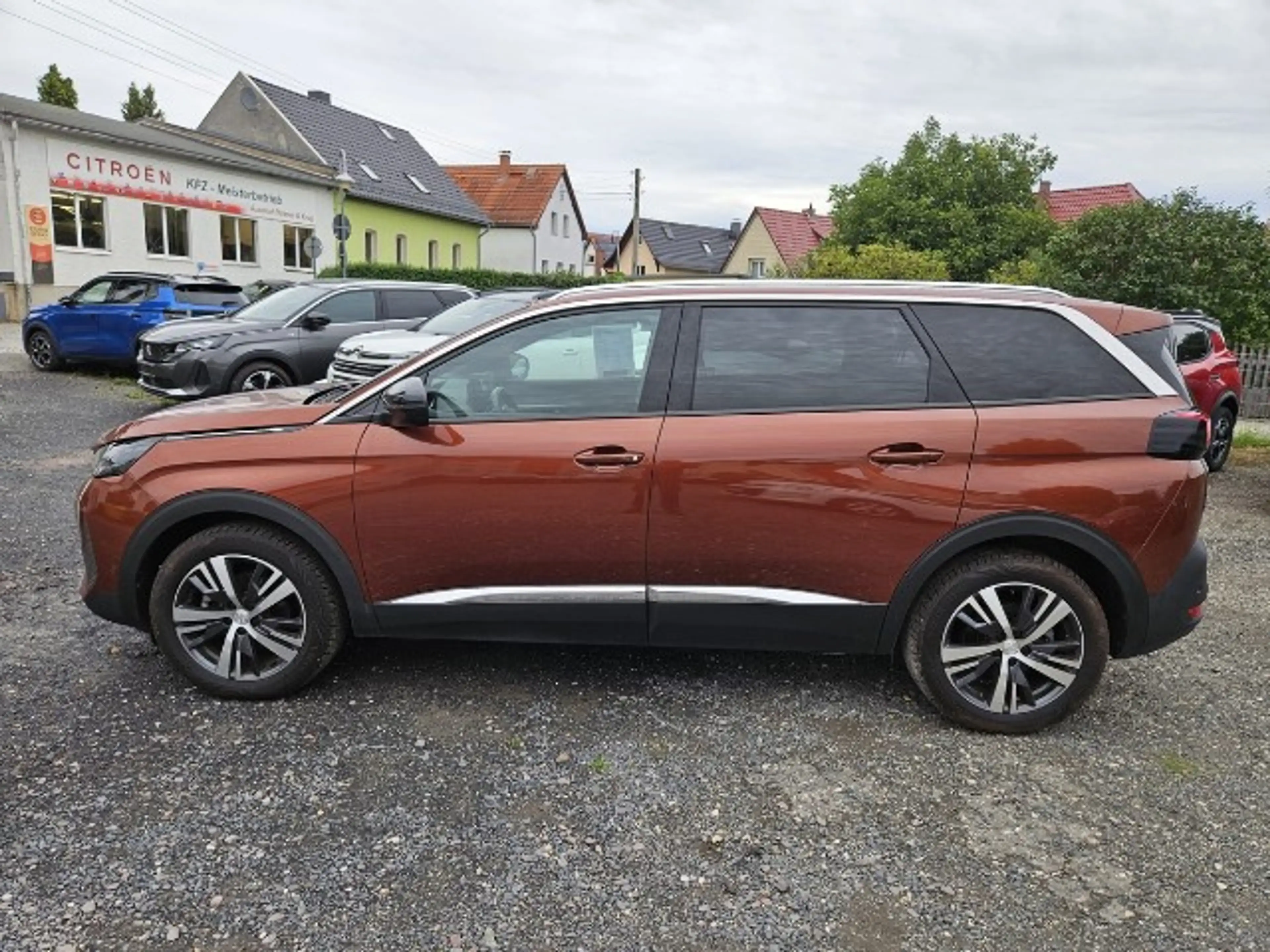 Peugeot 5008 PureTech 130 Allure Pack EAT8 Automatik 7-Sitzer — photo 2