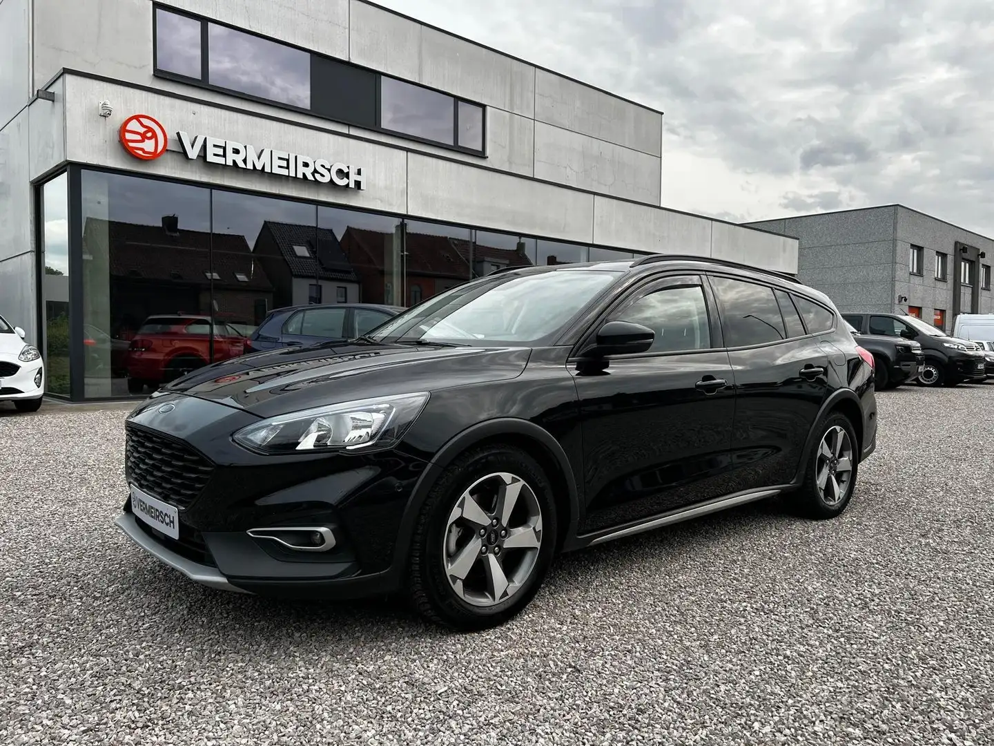 Ford Focus 1.5 EcoBlue Titanium Business*NAVIGATIE*APPCARPLAY Noir - 1