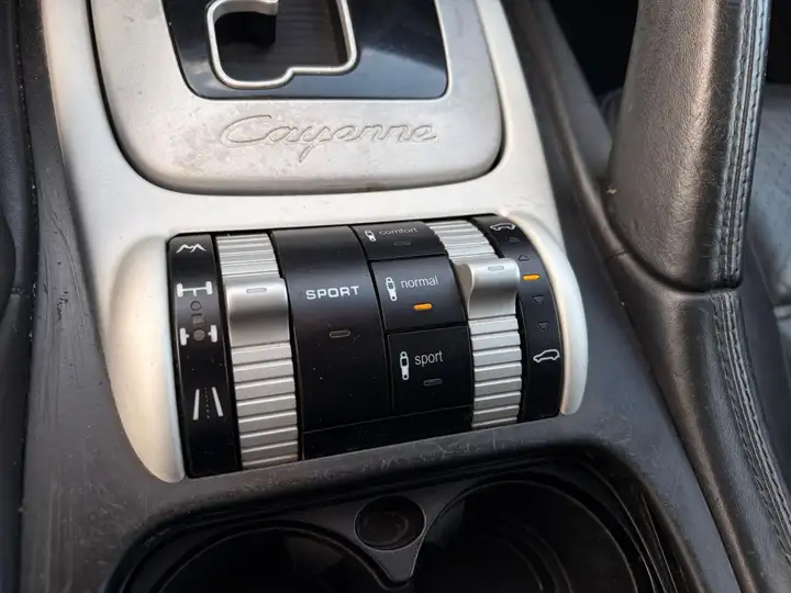 Porsche Cayenne S 2008, foto 22