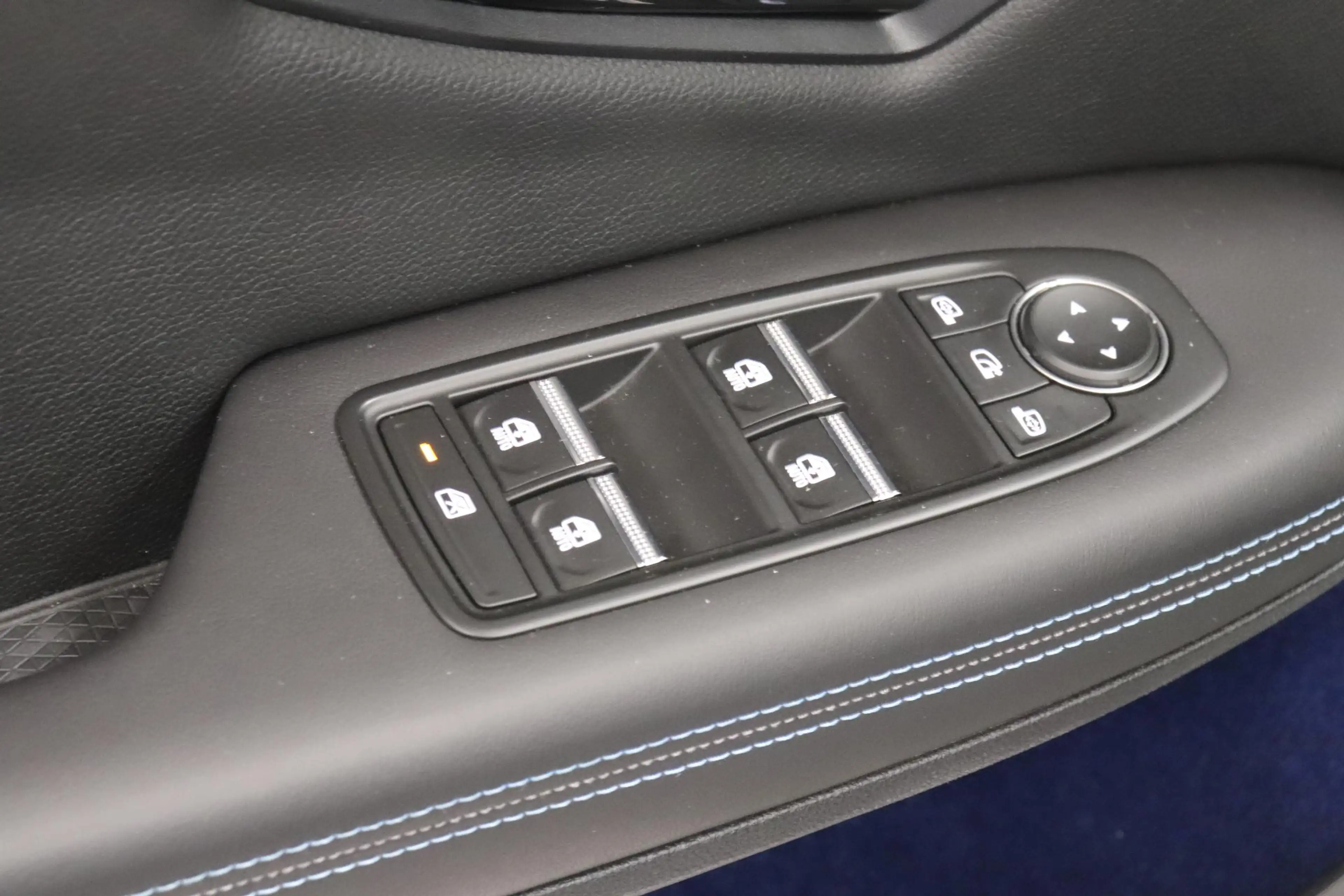 Renault Scenic E-Tech EV87 long range esprit Alpine | Solarbay pa — photo 21