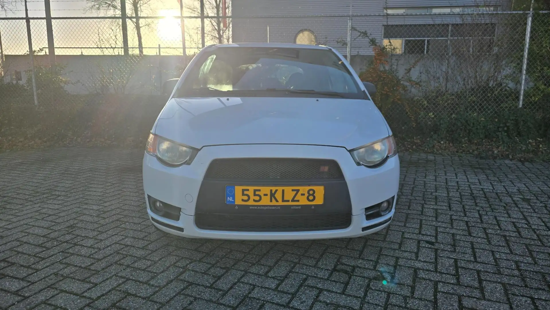 Mitsubishi Colt 1.5 Ralliart Wit - 2
