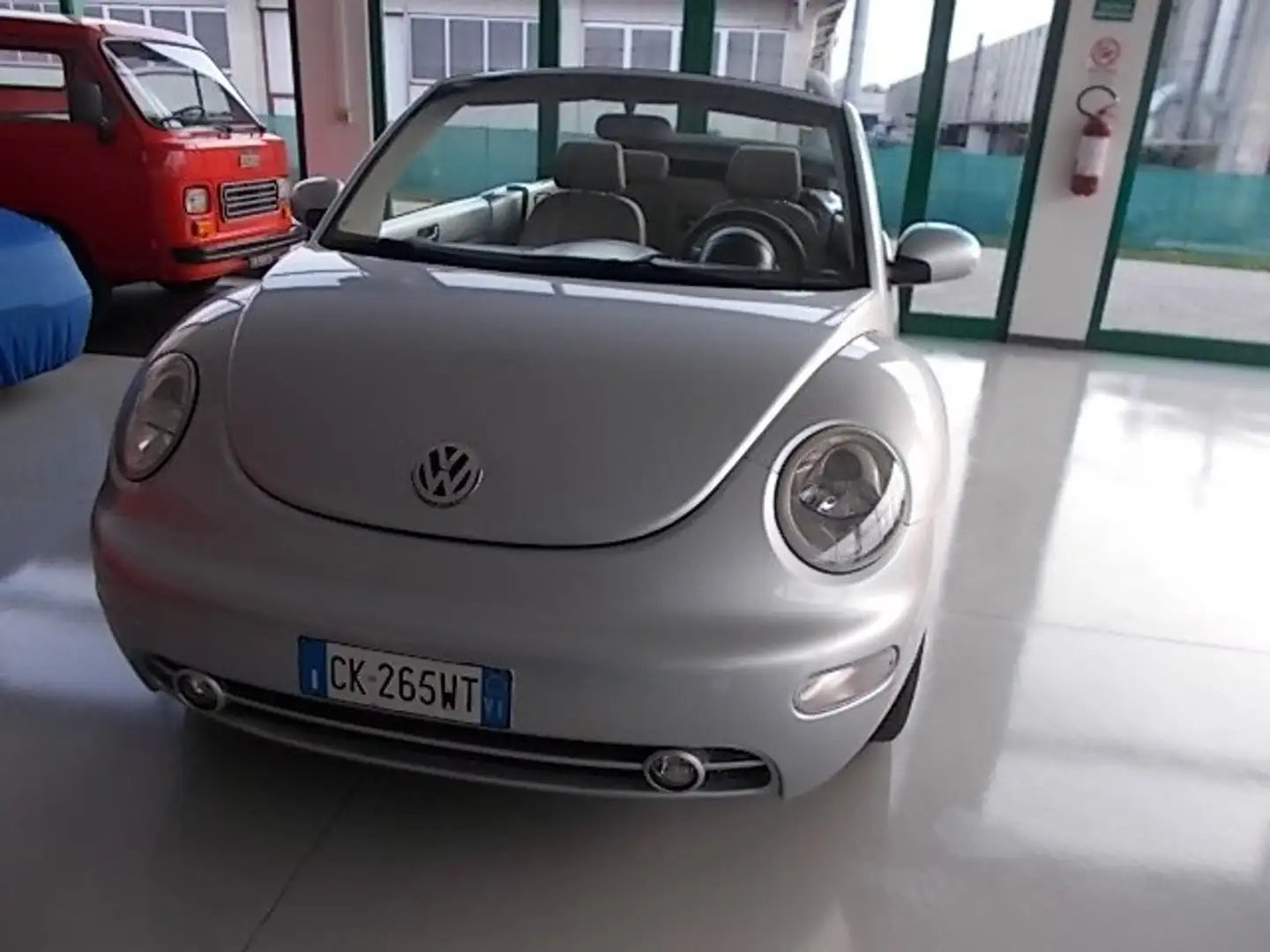 Volkswagen New Beetle 1.9 tdi 100cv Silber - 2