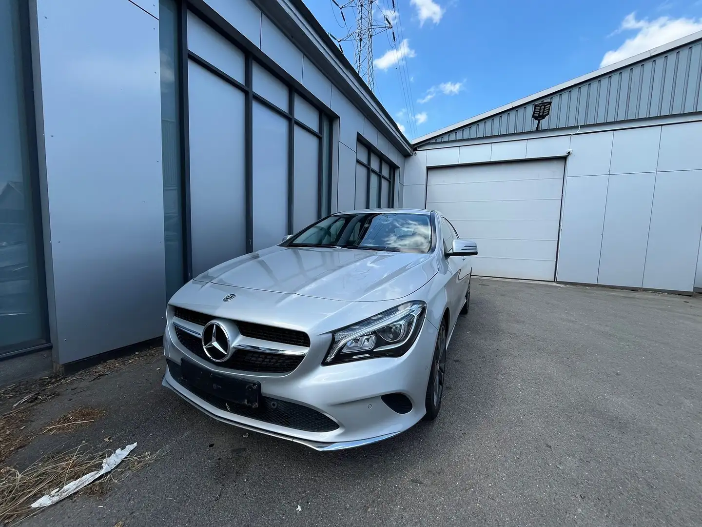 Mercedes-Benz CLA 180 d - 1