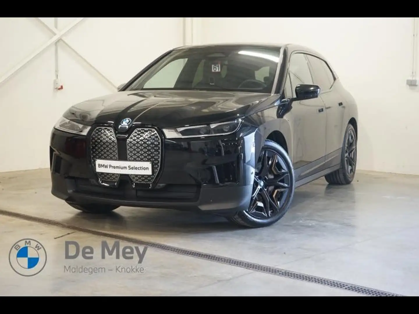 BMW iX xDrive50 Schwarz - 1