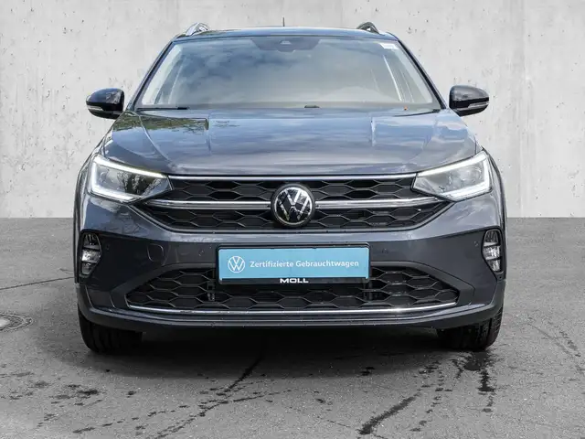 Volkswagen Taigo view 3