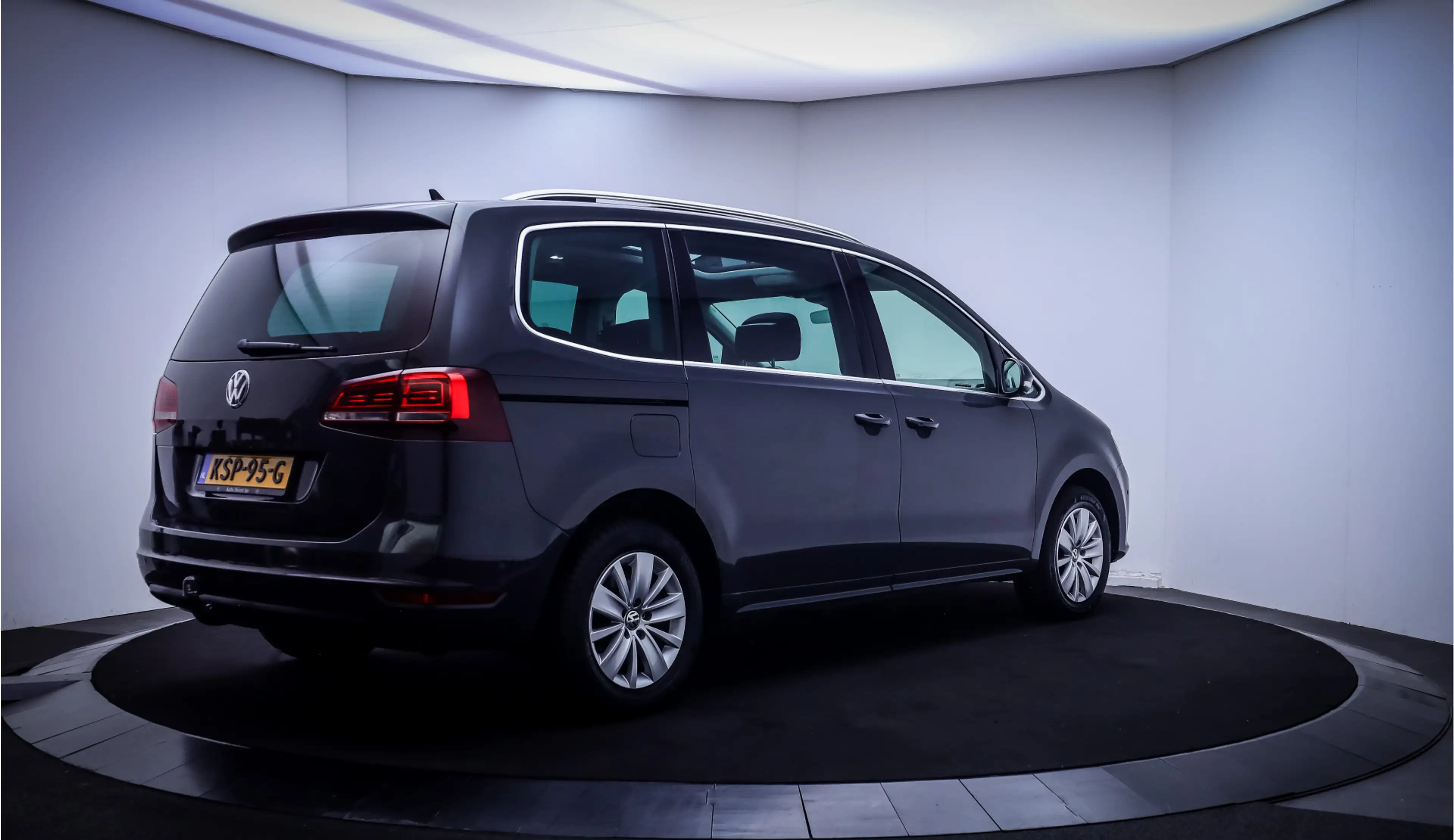 Volkswagen Sharan 1.4 TSI Dsg 7p COMFORTLINE PANO | ACC | NAVI | APP — photo 5