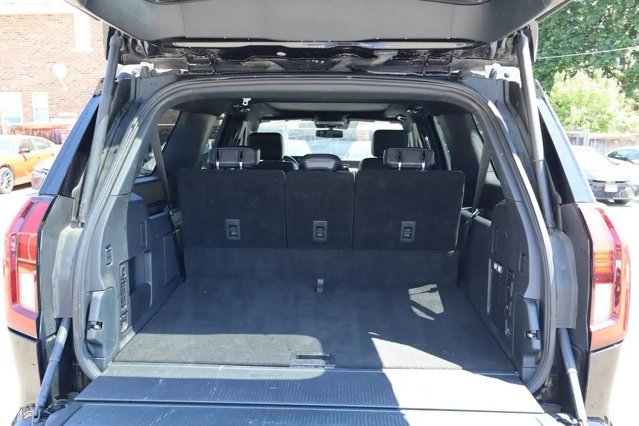 Ford Expedition снимка Ford Expedition