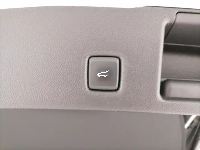 Ford Kuga view 11
