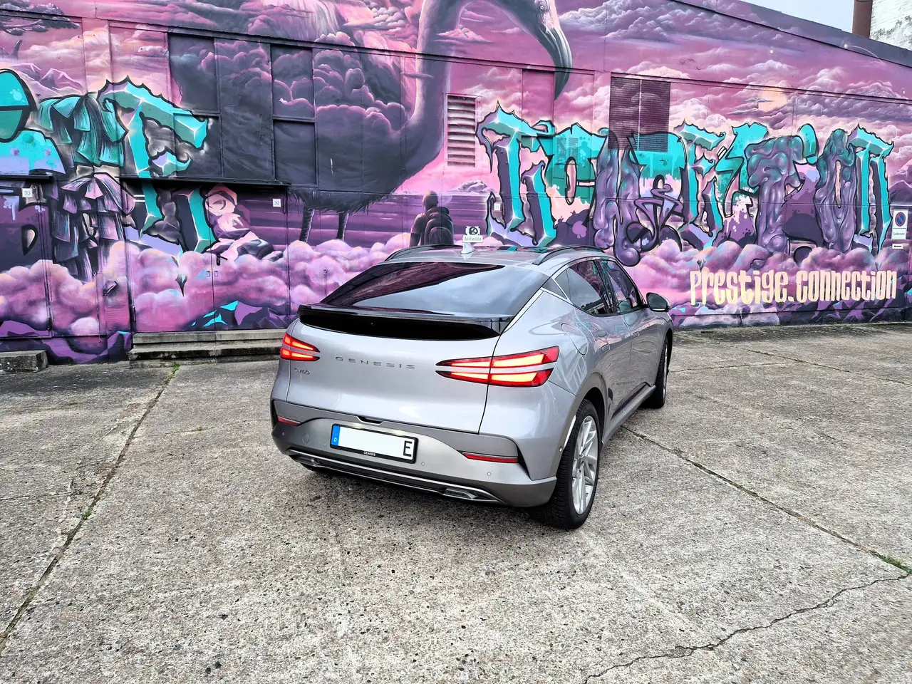Genesis GV60