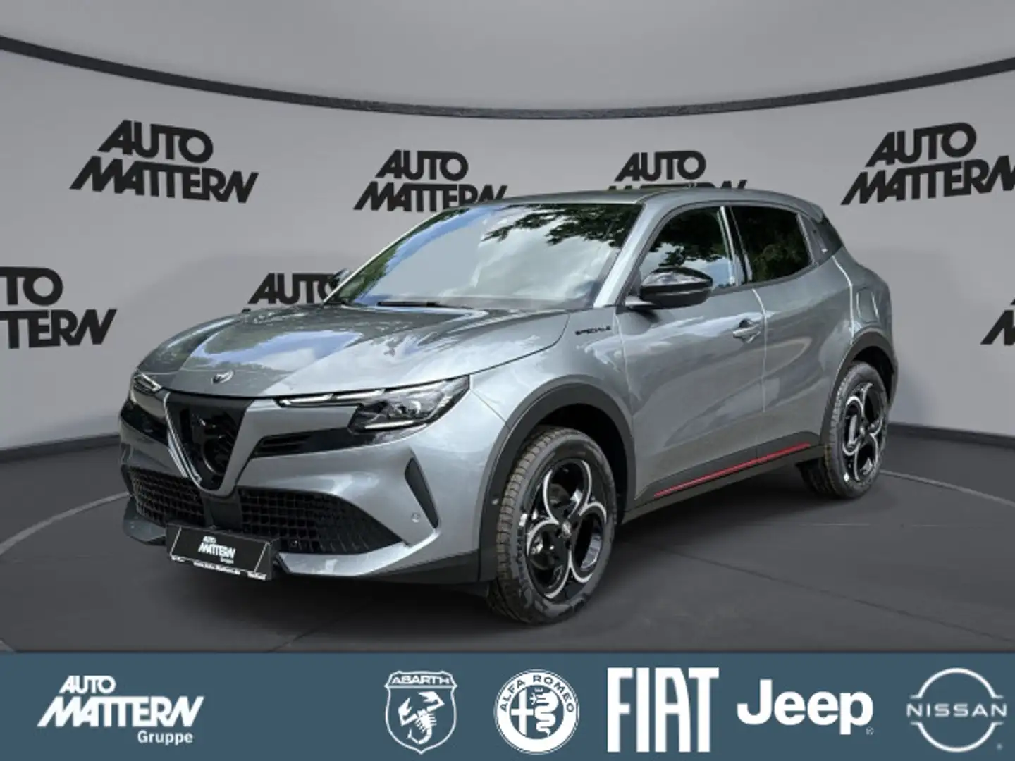 Alfa Romeo Junior 1.2 VGT Mild-Hybrid Speciale +Tech Paket Grau - 1