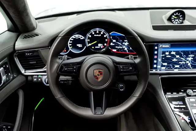 Porsche Panamera Turbo S E-Hybrid Sport Turismo MEGAVOLL SOFTCLOSE Ansicht 10
