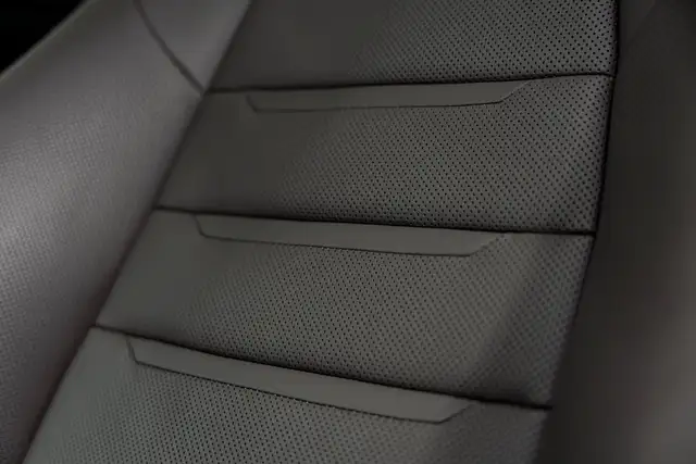 Porsche Panamera Turbo S E-Hybrid Sport Turismo MEGAVOLL SOFTCLOSE Ansicht 27