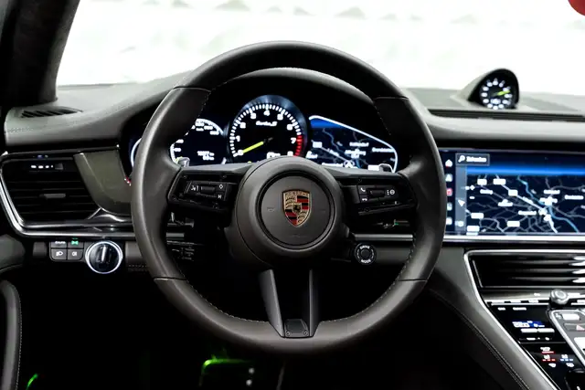 Porsche Panamera Turbo S E-Hybrid Sport Turismo MEGAVOLL SOFTCLOSE Ansicht 24