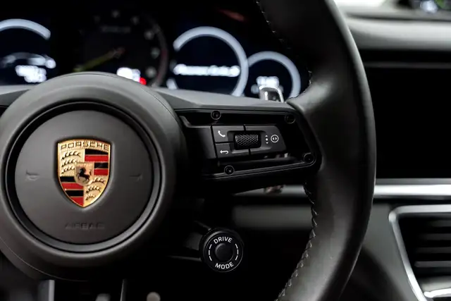 Porsche Panamera Turbo S E-Hybrid Sport Turismo MEGAVOLL SOFTCLOSE Ansicht 12