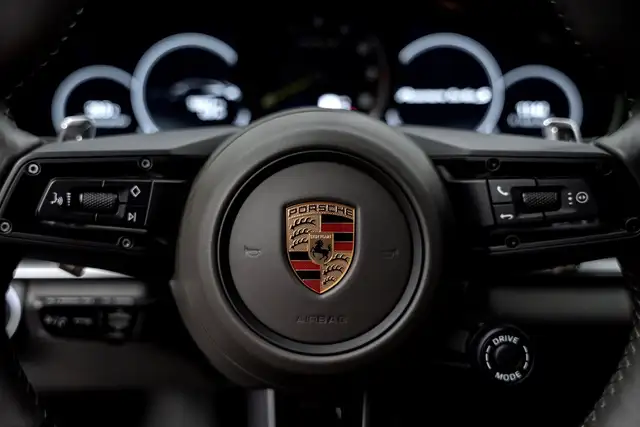 Porsche Panamera Turbo S E-Hybrid Sport Turismo MEGAVOLL SOFTCLOSE Ansicht 30