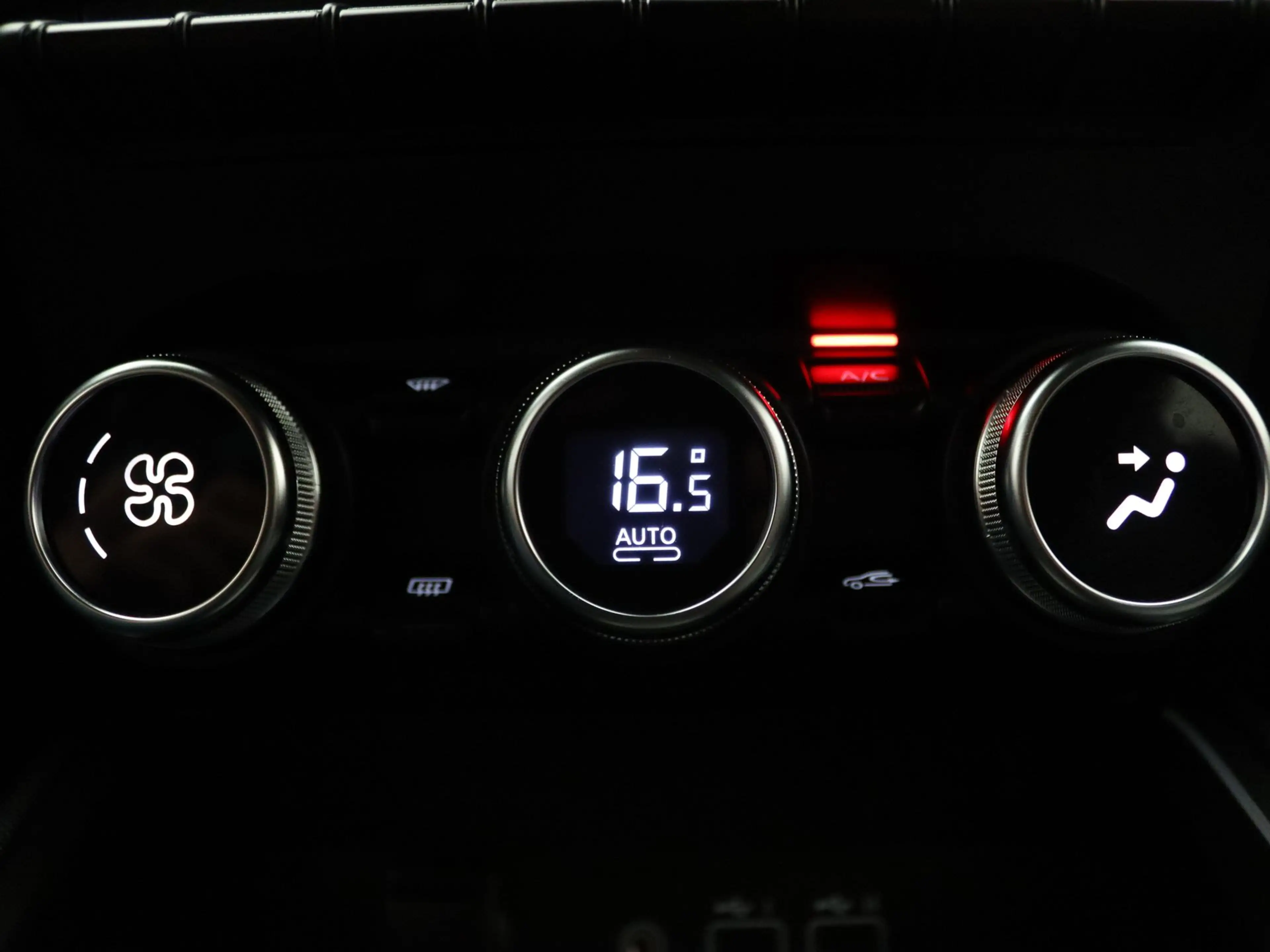 Renault Clio 145pk E-Tech Full Hybrid techno Apple Carplay/Andr — photo 7
