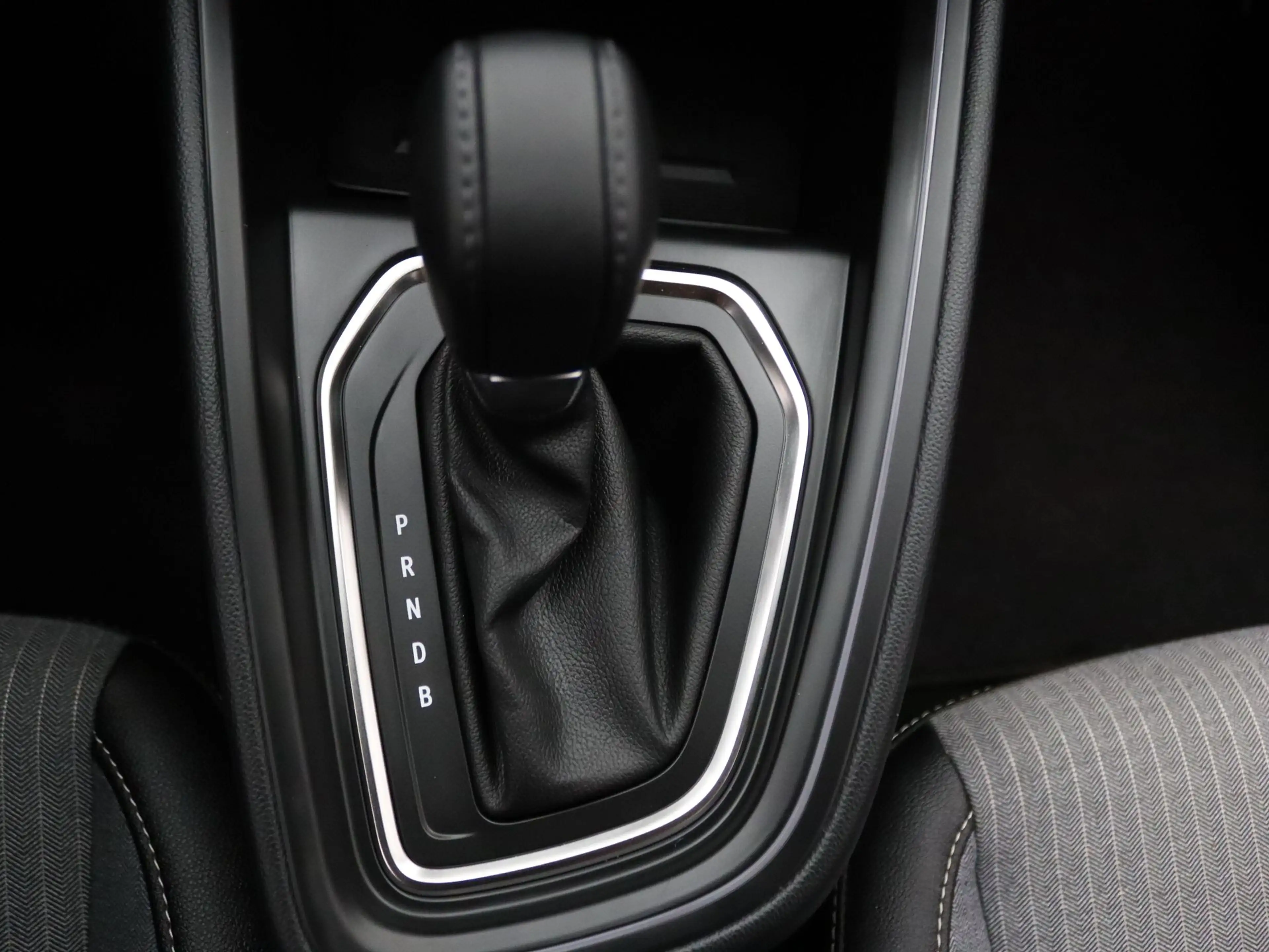 Renault Clio 145pk E-Tech Full Hybrid techno Apple Carplay/Andr — photo 16