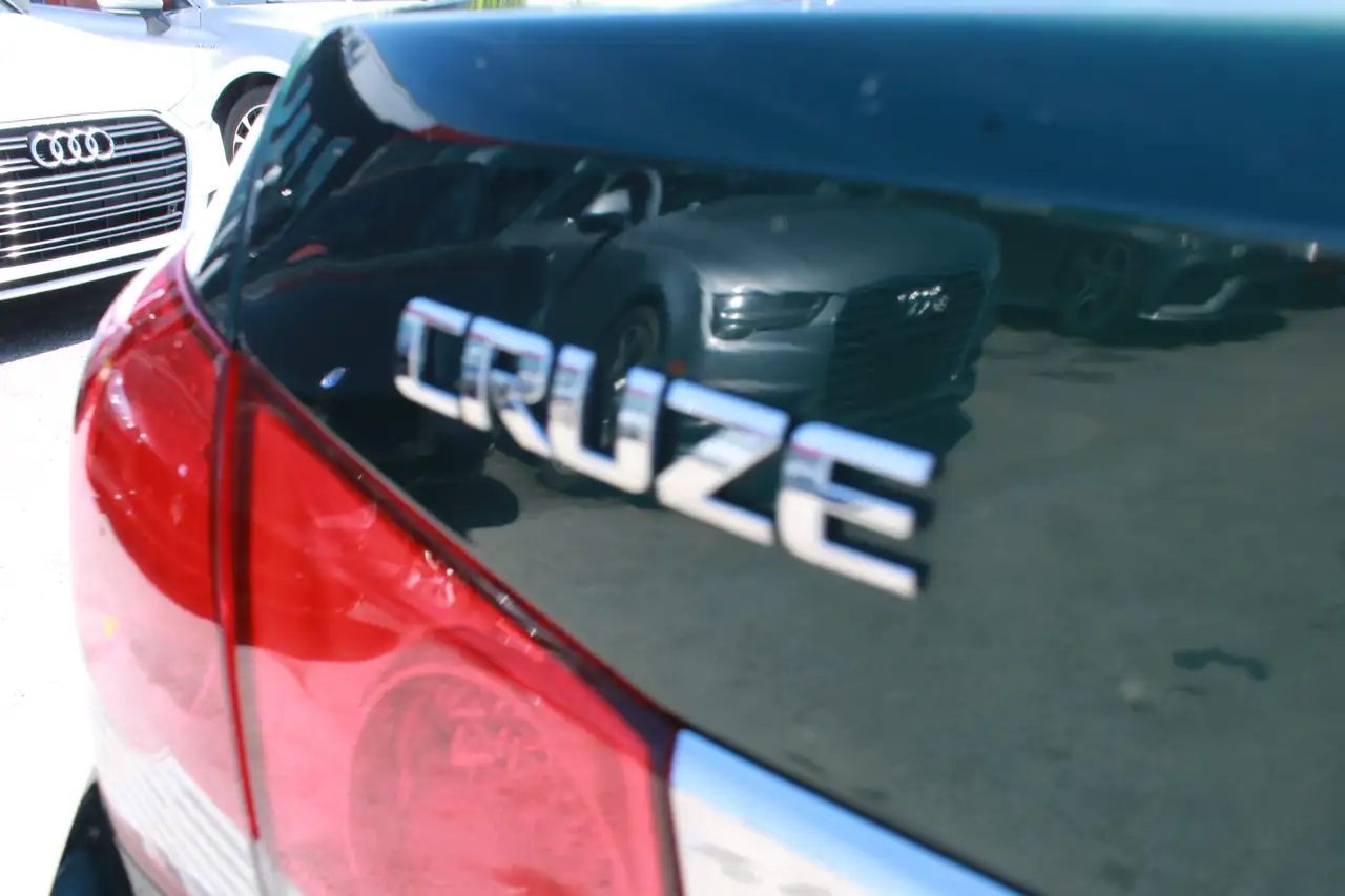 Chevrolet Cruze fotografie Chevrolet Cruze