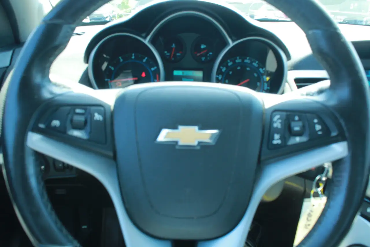 Chevrolet Cruze fotografie Chevrolet Cruze