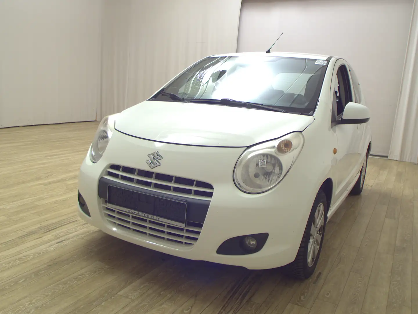Suzuki Alto Alto 1.0 Klima HU 08/27 Weiß - 2