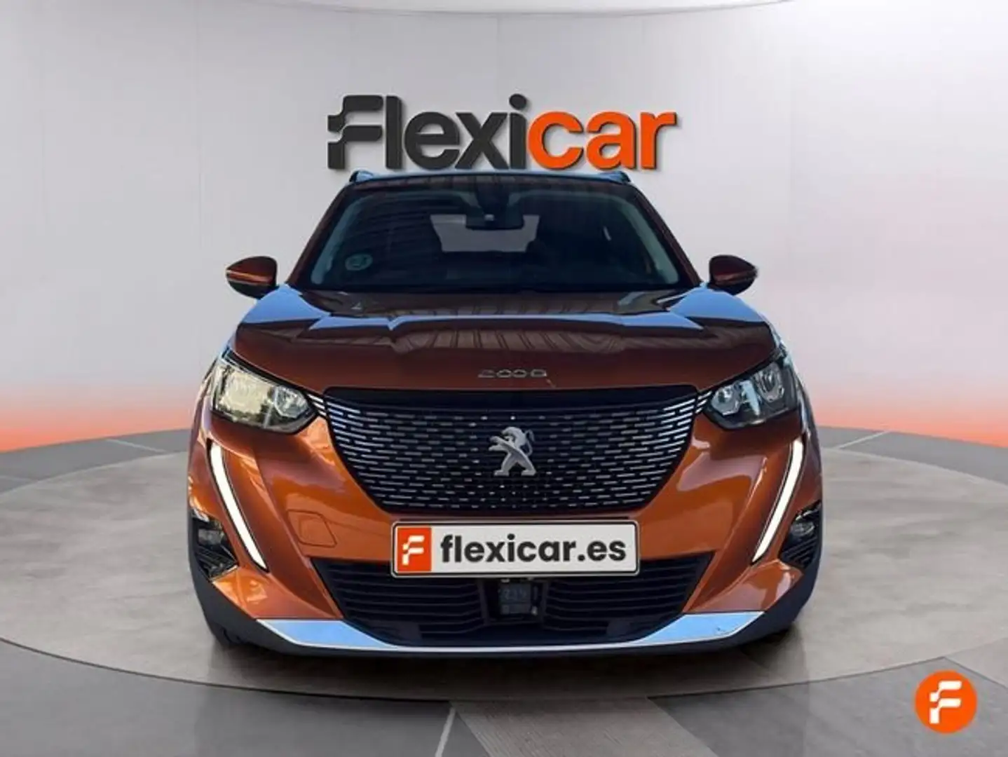 Peugeot 2008 Allure Pack BlueHDI 81kW (110CV) Naranja - 2