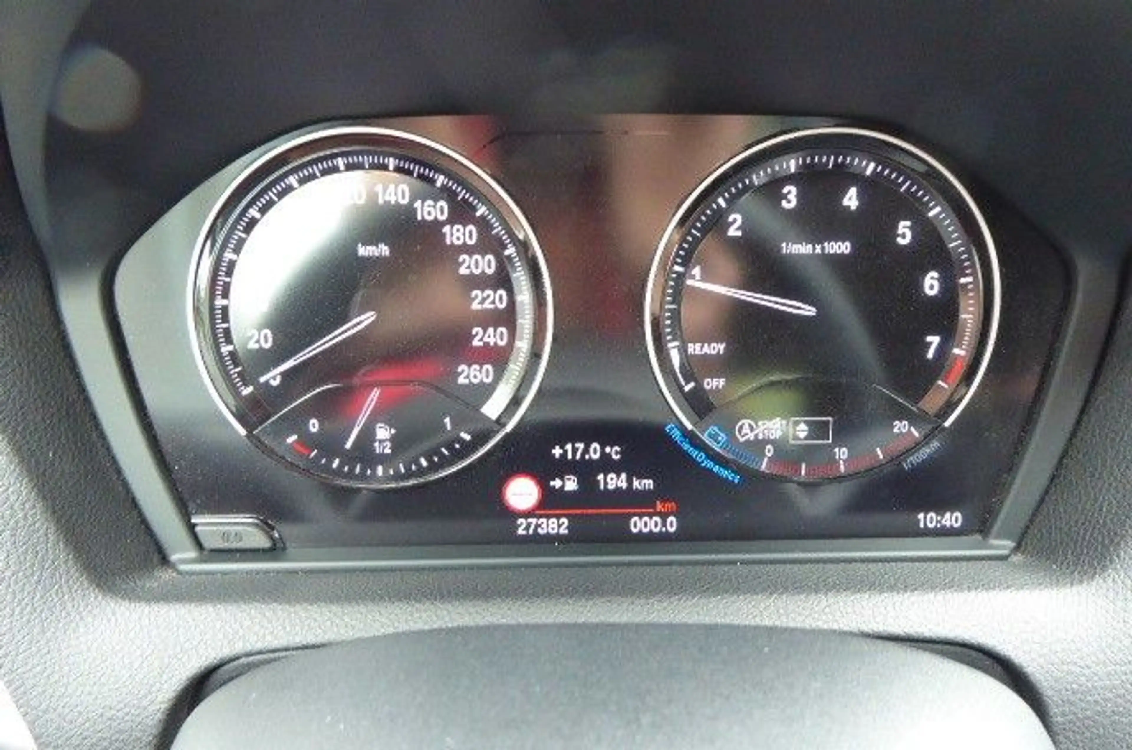 BMW 118 i Advantage nur 27.400 km! — photo 7