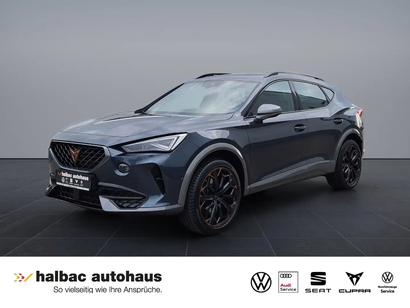 CUPRA Formentor VZ 2.0 TSI 4Dr. +AKRAPOVIC+AHK+PANOD+MATRIX Gris - 1