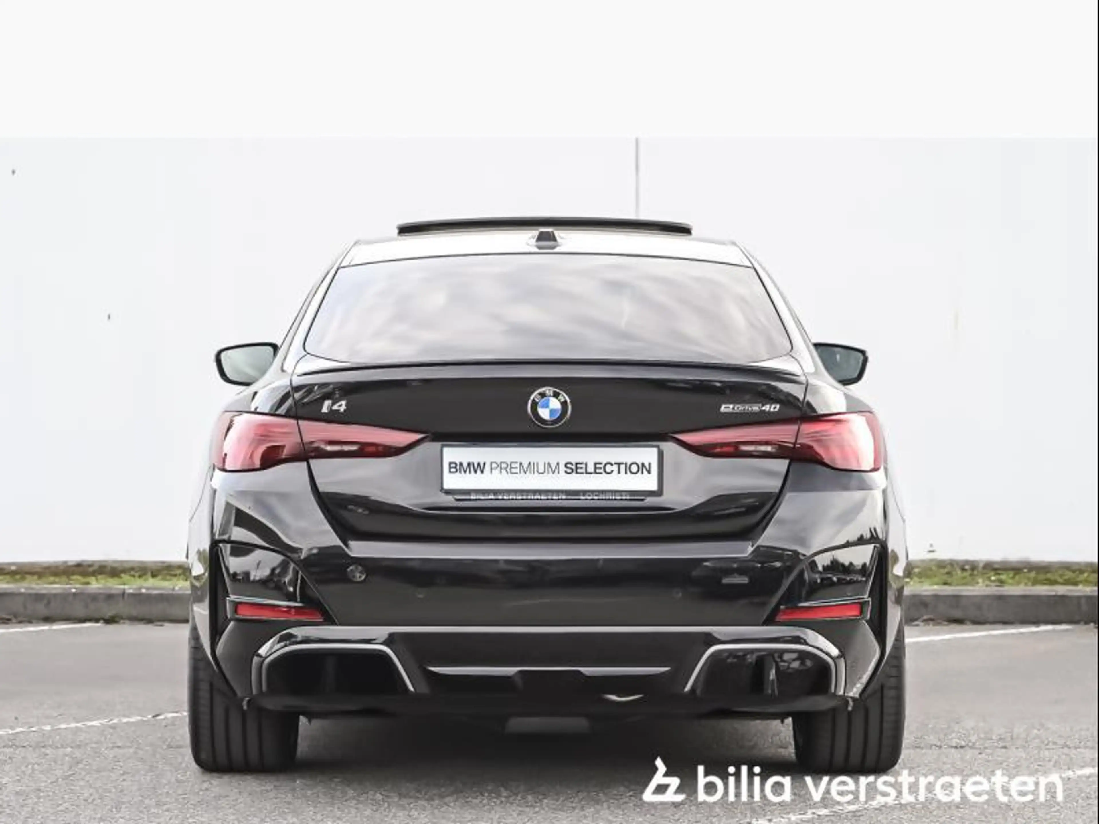 BMW i4 eDrive40 GC MPRO - PANO - ACC - TRKHK - MEMORY — photo 4