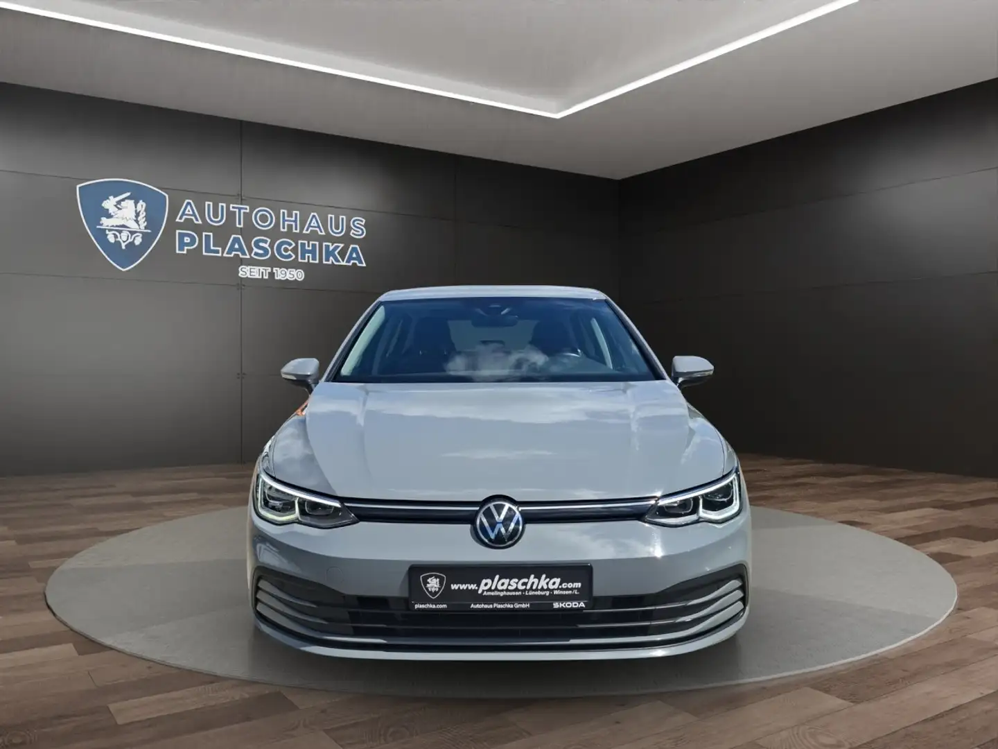 Volkswagen Golf VIII 2.0 TDI Life NAVI+PDC+APP Klima Navi Gris - 2