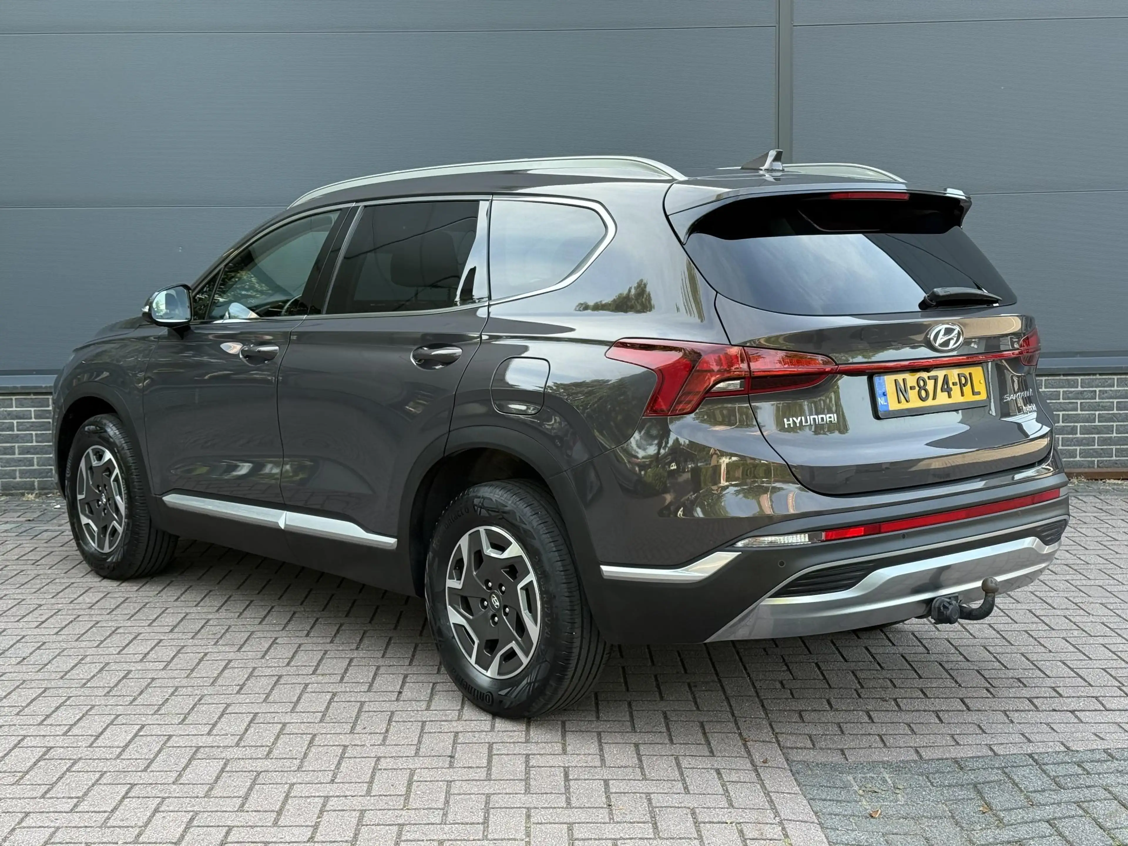 Hyundai SANTA FE 1.6 T-GDI HEV Comfort Smart / Dealer Onderhouden / — photo 14