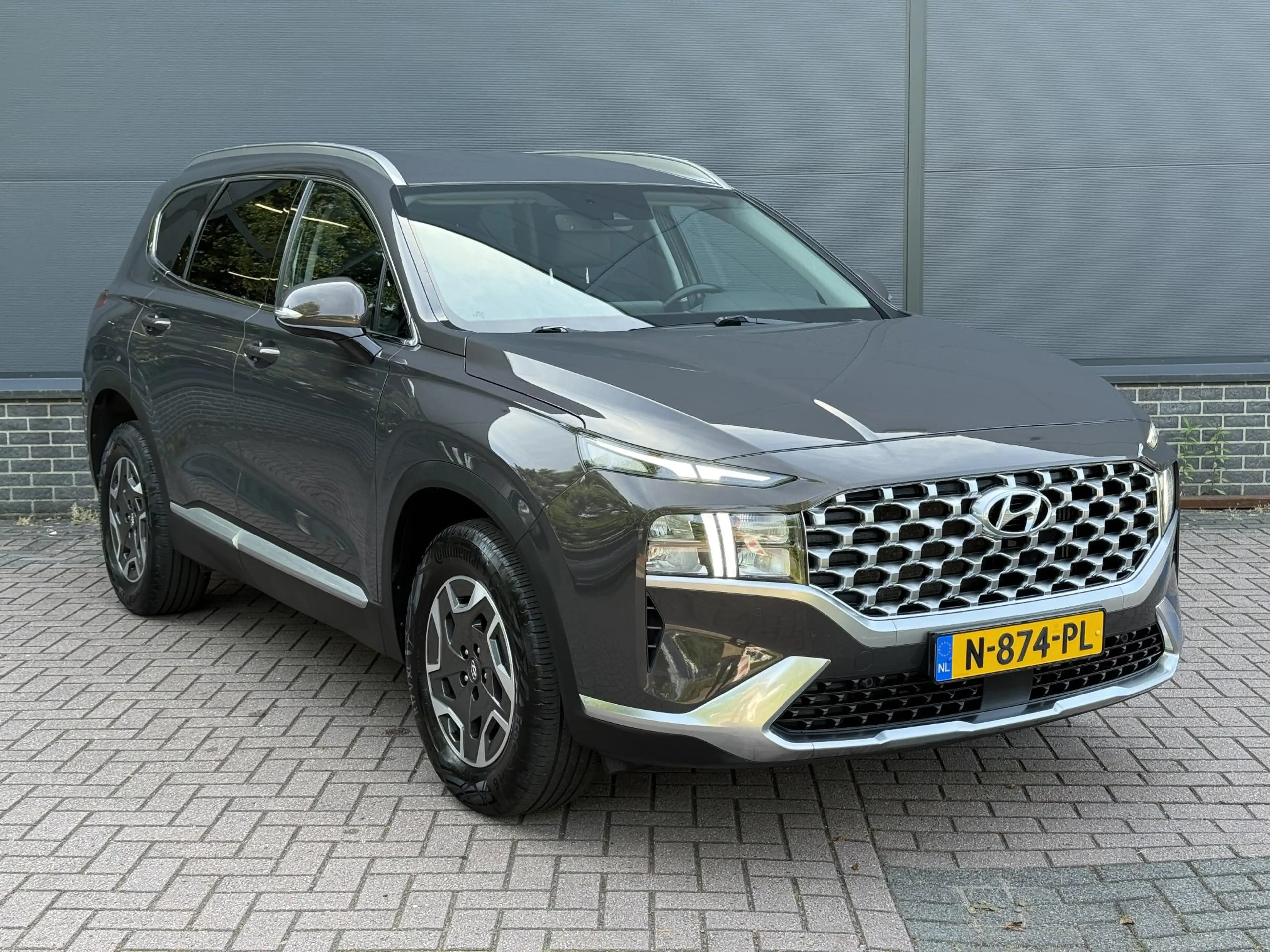 Hyundai SANTA FE 1.6 T-GDI HEV Comfort Smart / Dealer Onderhouden / — photo 15