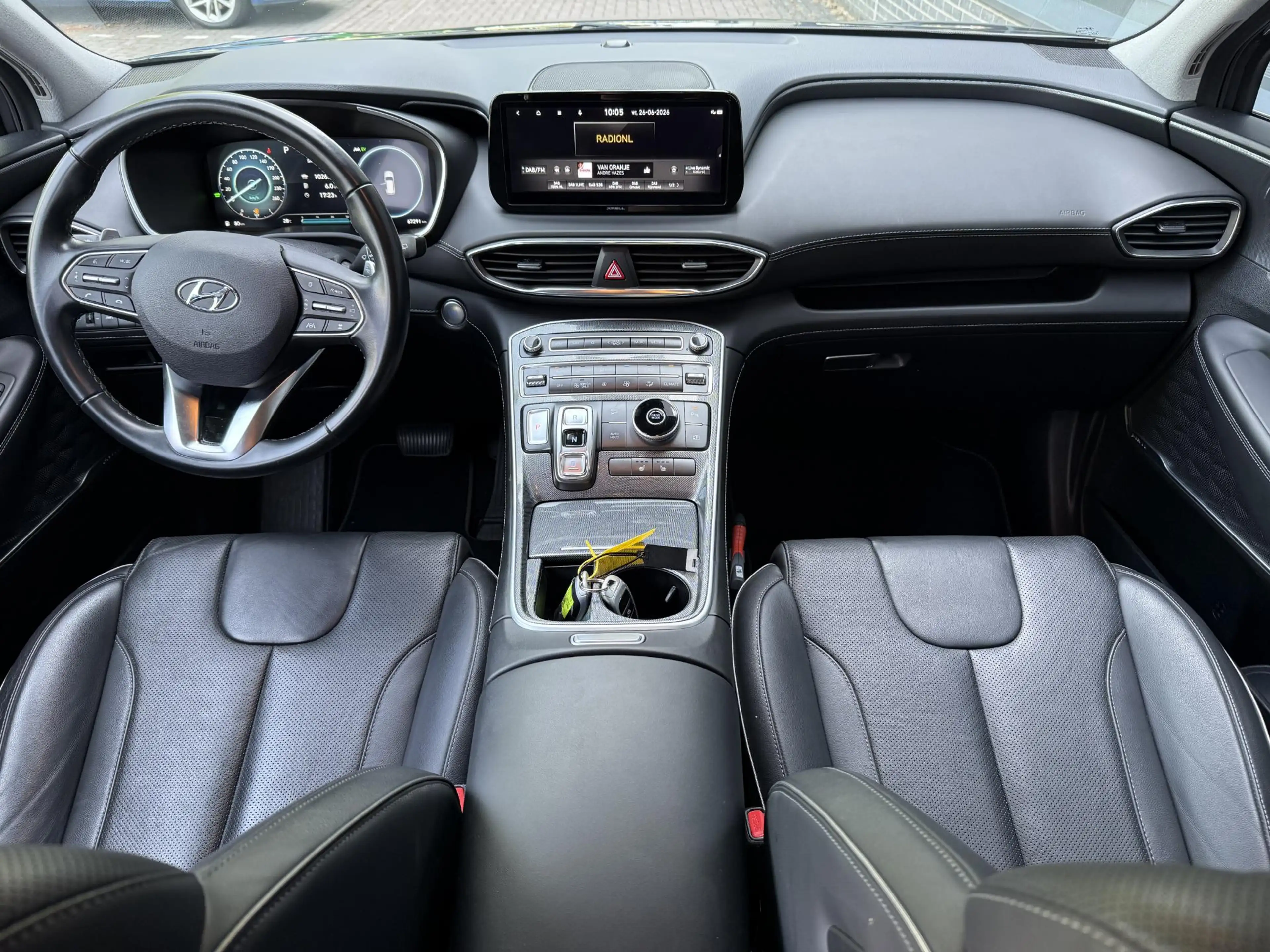 Hyundai SANTA FE 1.6 T-GDI HEV Comfort Smart / Dealer Onderhouden / — photo 2